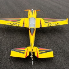 Pilot-Rc-extra330lx-92-2
